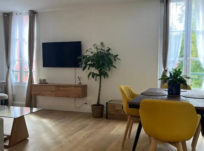 Moderne En Plein Centre D'epernay Appartamento