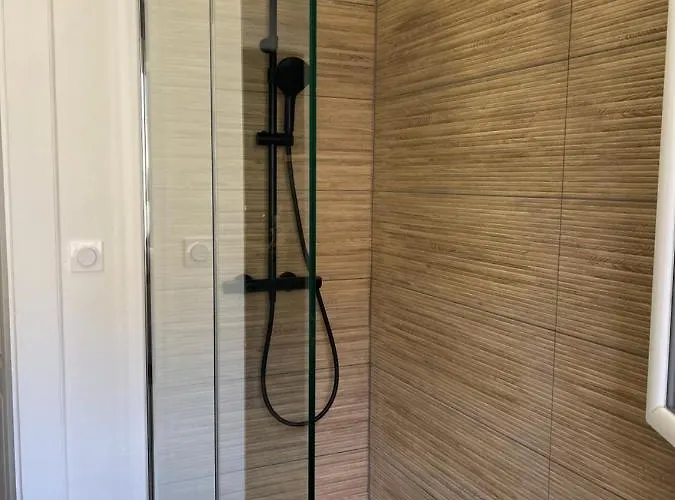 Moderne En Plein Centre D'epernay Appartamento